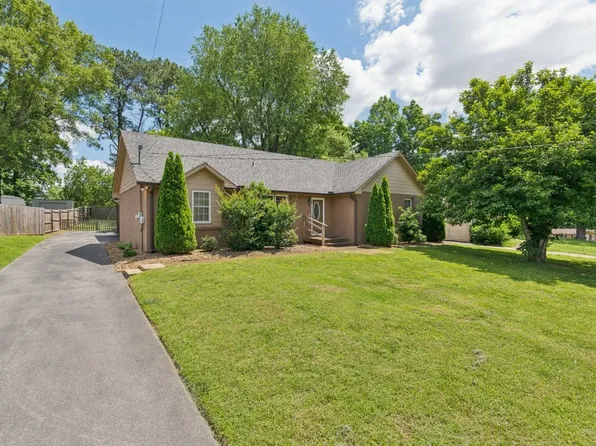 4749 Kennysaw Dr, Old Hickory, TN 37138