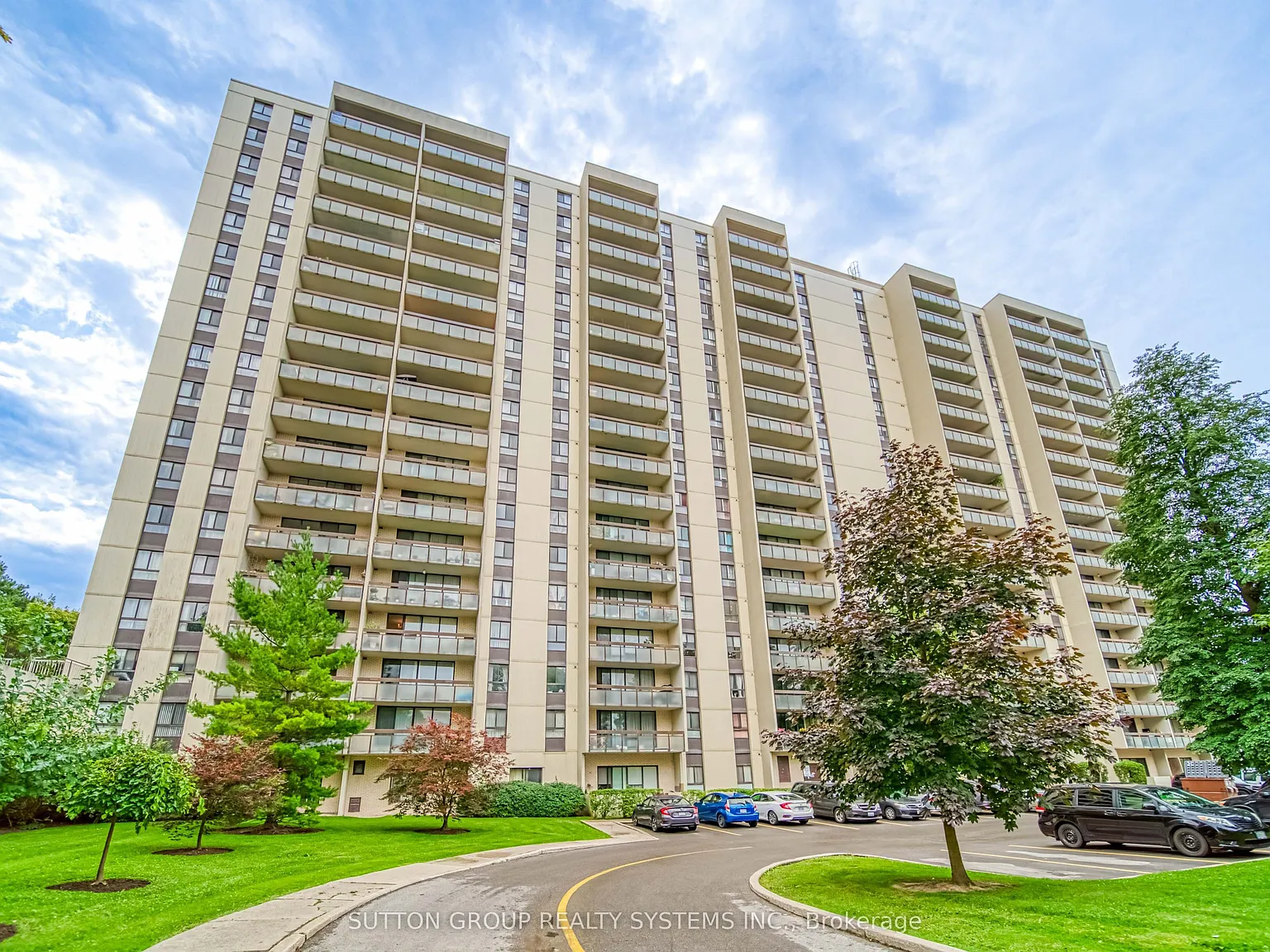 2 bed, $2,800 — Photo 1