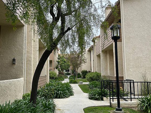 2nd image of 26341 W Plata Ln