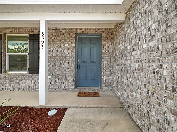 4th image of 5593 Lexa Ln