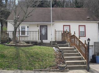 308 7th St, New Haven, WV 25265