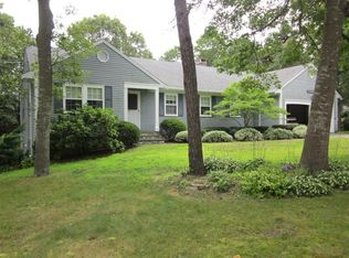 21 Midstream Dr, South Yarmouth, MA 02664