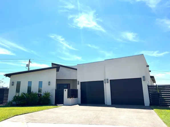 7614 Patricia Highsmith Dr, Laredo, TX 78041