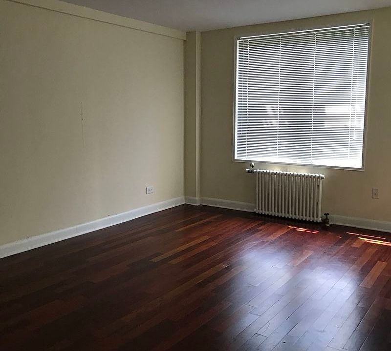 2nd image of 72-10 41st Ave #7E