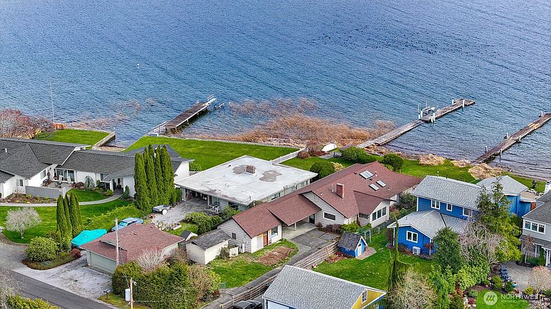 3rd image of 1538 Fairview Street