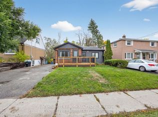155 Penetang St, Barrie, ON L4M1V9