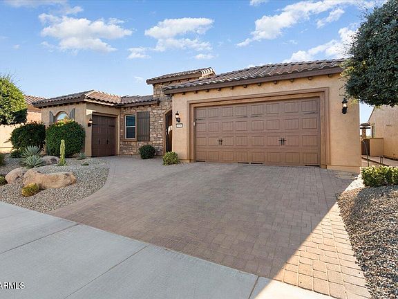 3rd image of 26783 W PIUTE Avenue