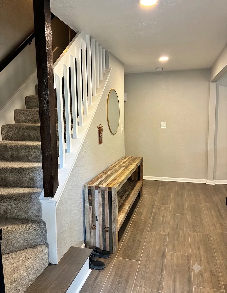 4 bed, 2.5 bath, 2530 sqft, $3,600 — Photo 2