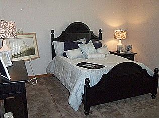 1st Floor Master Bedroom