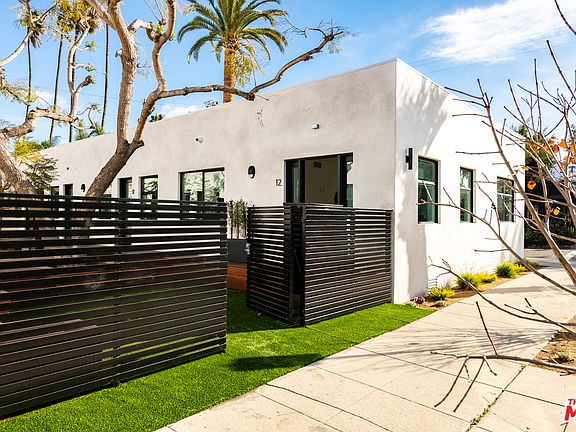 4th image of 1325 Cabrillo Ave #8