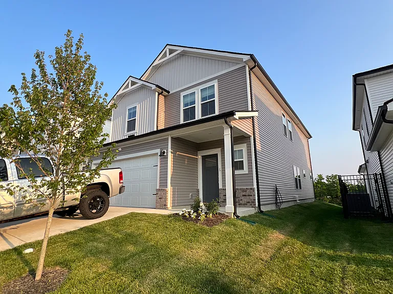 4256 Skyridge Dr — Photo 11