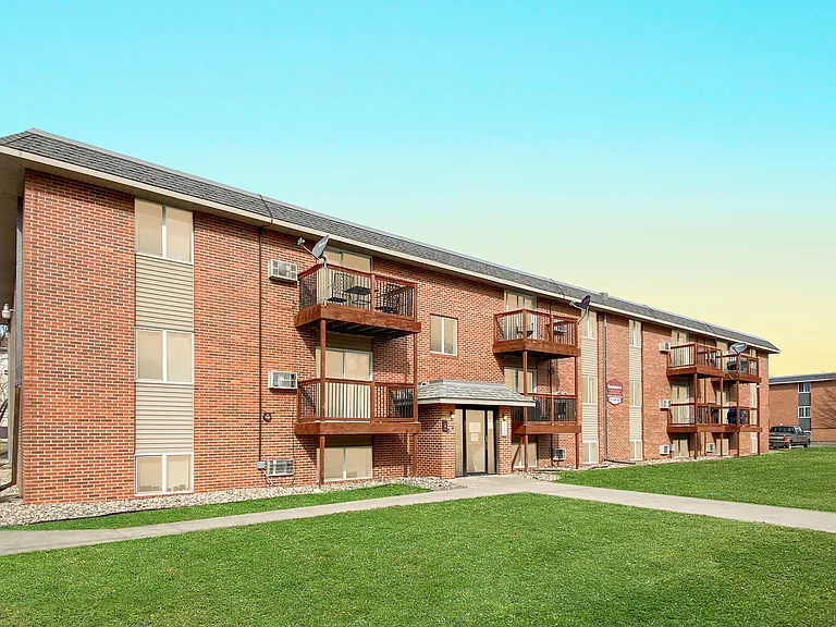 Silver Leaf - South Fargo — Photo 21