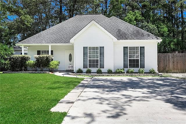 1st image of 241 Highland Dr