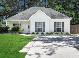 241 Highland Dr, Mandeville, LA 70471