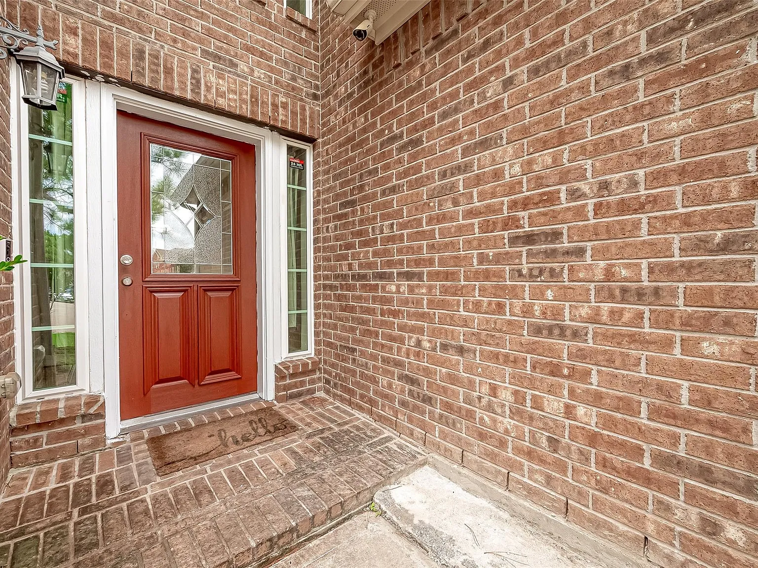 4 bed, 2.5 bath, 2597 sqft, $2,400 — Photo 4