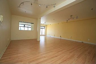 Interior :: 405 Arguello Blvd., #200