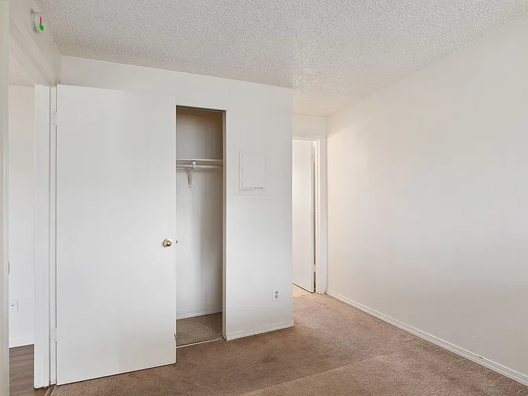 Cedar Mill Apartments — Photo 10