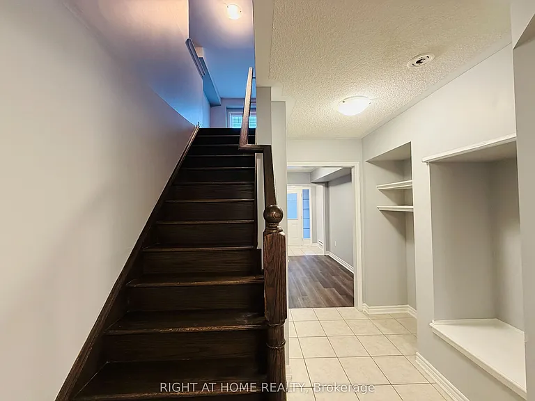 1633 Leblanc Ct — Photo 6