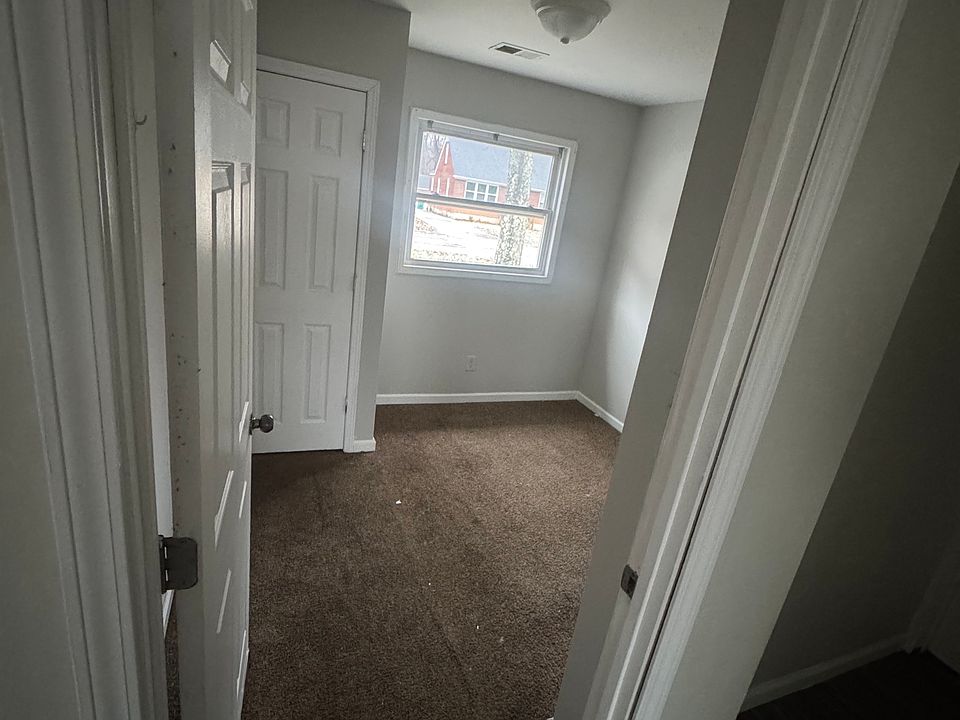 1st image of 8809 Willowcreek Dr