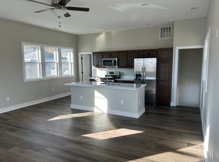 104 N West St, Danvers, IL 61732
