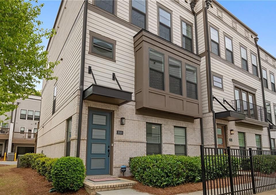 1st image of 2020 Holtz Ln