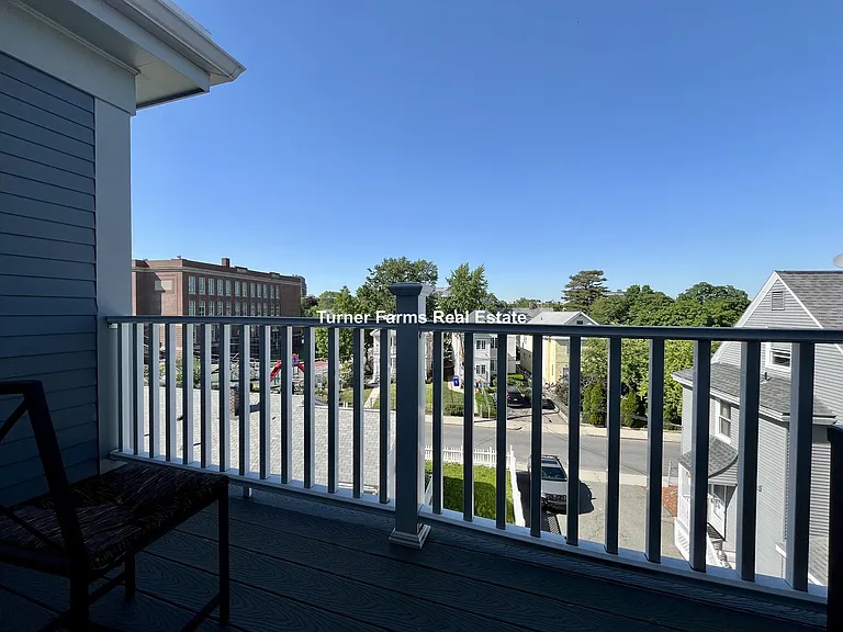 14 Fern St #A — Photo 28