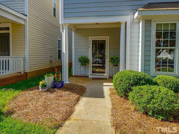 2nd image of 306 Danbury Ct