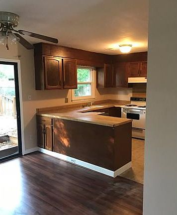5th image of 4409 Brittmore Ct