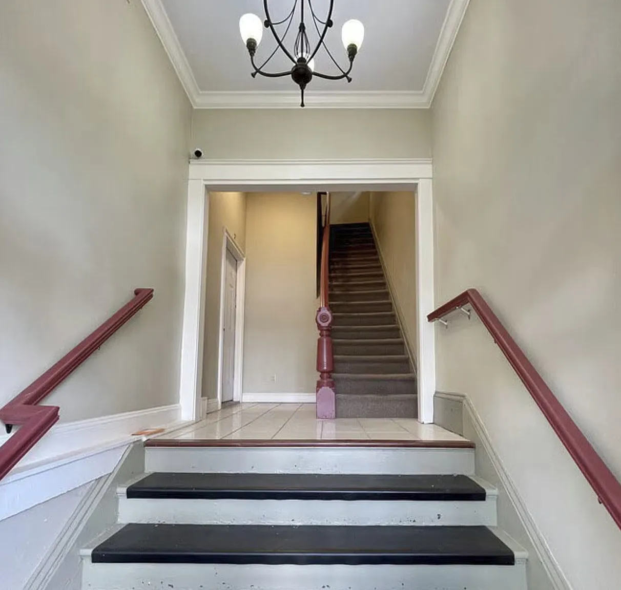 1 bed, 575 sqft, $1,750 — Photo 2