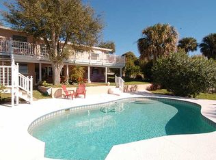 1876 NE River Ct, Jensen Beach, FL 34957