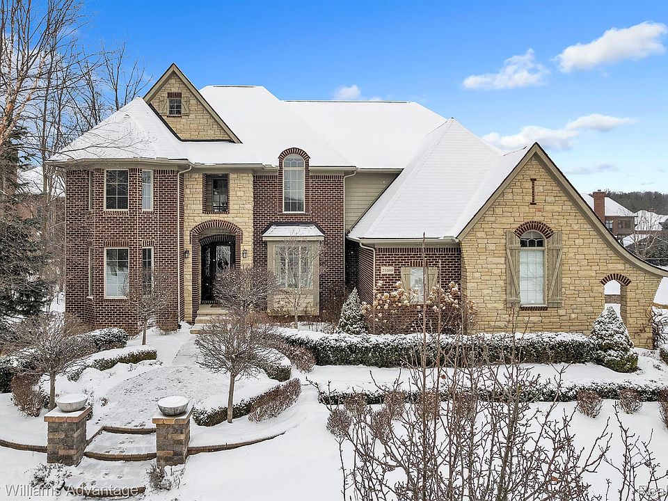 1st image of 21080 Maybury Park Dr