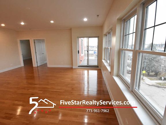5th image of 3705 N Kedzie Ave APT 403
