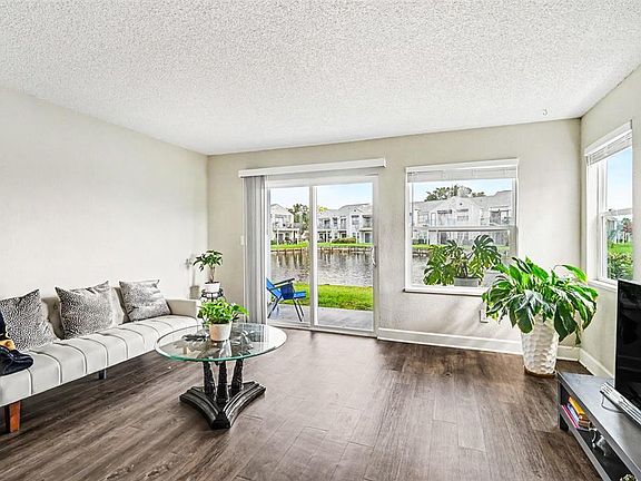 5th image of 2552 WOODGATE BOULEVARD #107