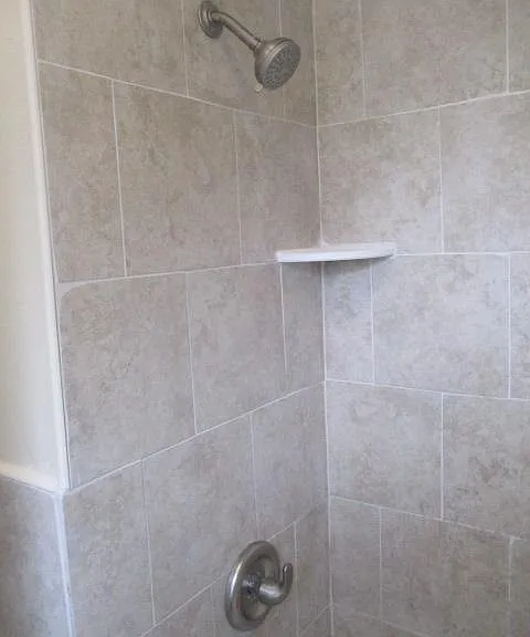 4919 Catharine St #3 — Photo 10
