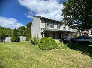 4036 Olivene Cv, New Haven, IN 46774