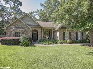 705 Edinburgh Ave, Foley, AL 36535