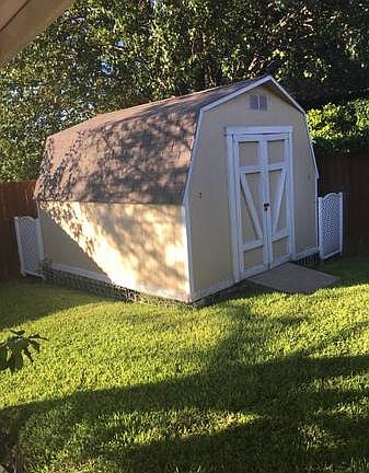 5th image of 1812 Pebblebrook Ln