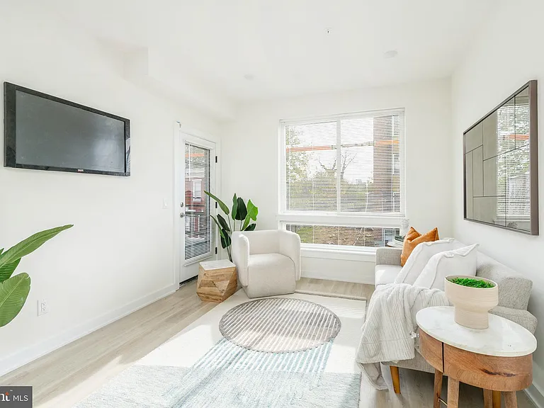 2709 Cecil B Moore Ave #203 — Photo 9