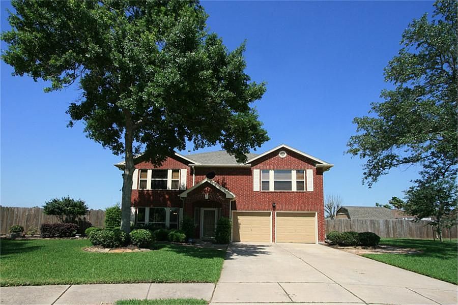 1st image of 1321 Lovely Ln