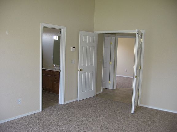 4th image of 20416 E 41st Pl S