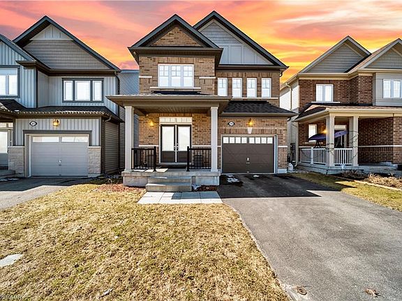 4th image of 19 Findlay Way