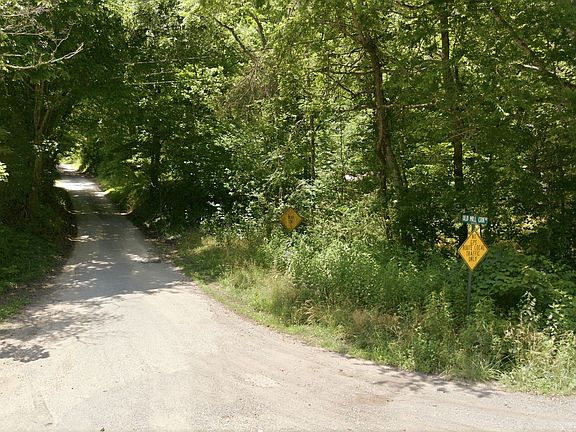 4th image of 6829 Old Mill Creek Rd