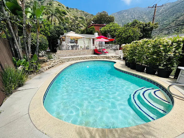 729 Orange Dr — Photo 29