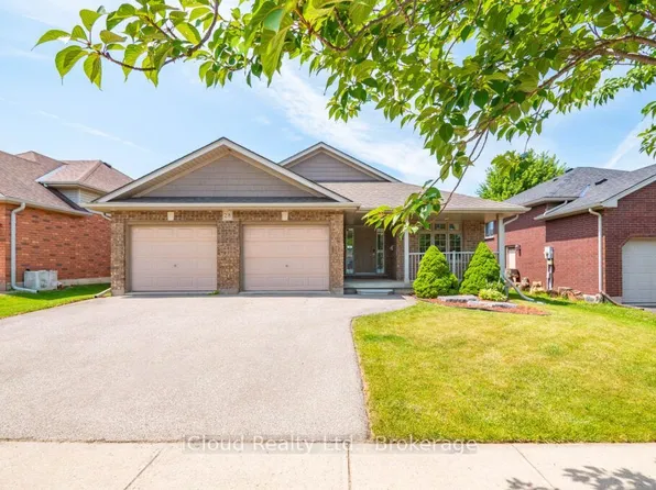 28 Osborn Ave, Brantford, ON N3T 6R1