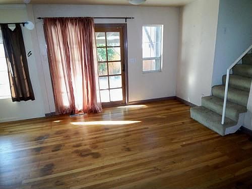 5th image of 2016 Crestwood Dr