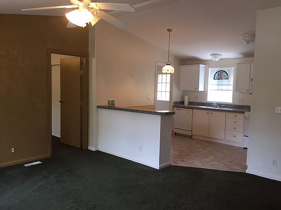 4th image of 43555 Highway 41 Unit C5