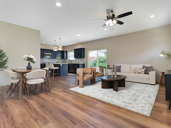2nd image of 3911 Bluebell Dr