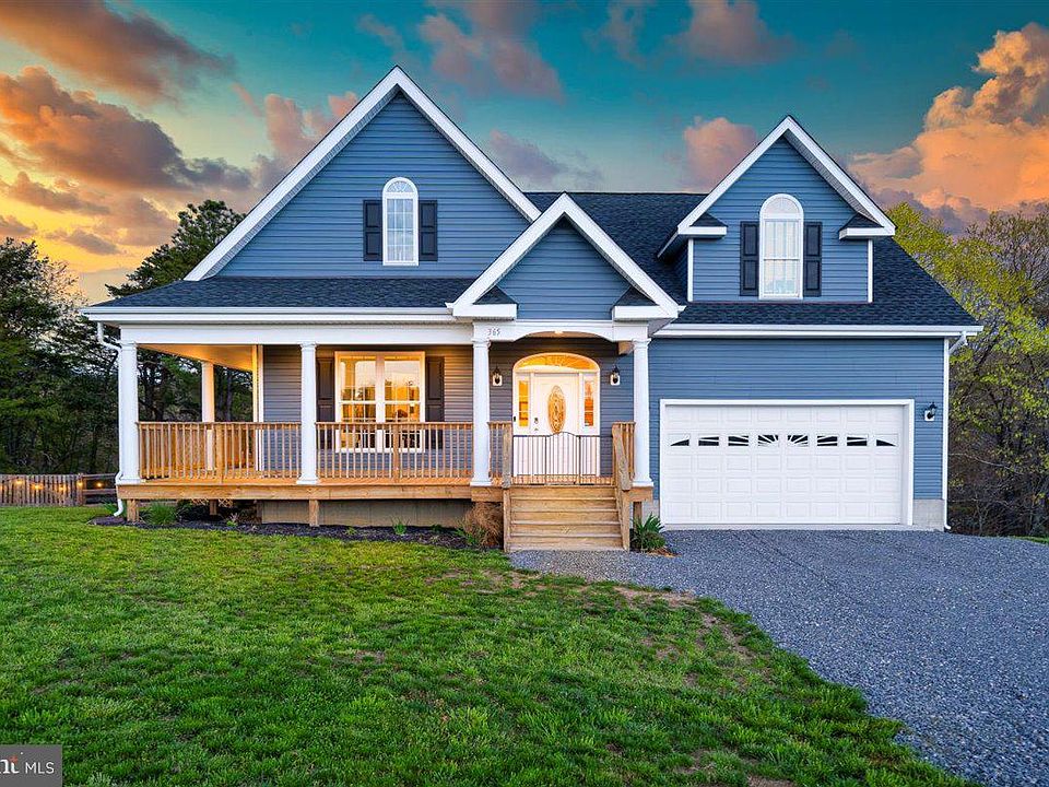 1st image of 365 Prado Way