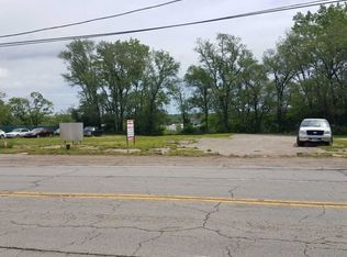 1708 N Broadway St, Crest Hill, IL 60403