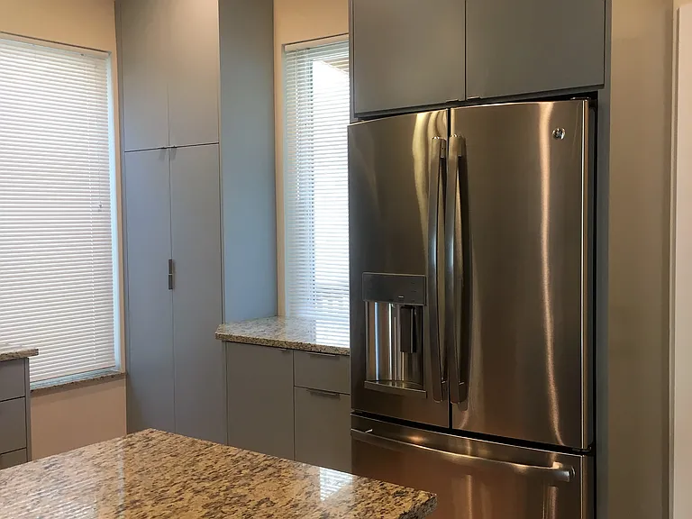 833 N Mozart St #2 — Photo 4